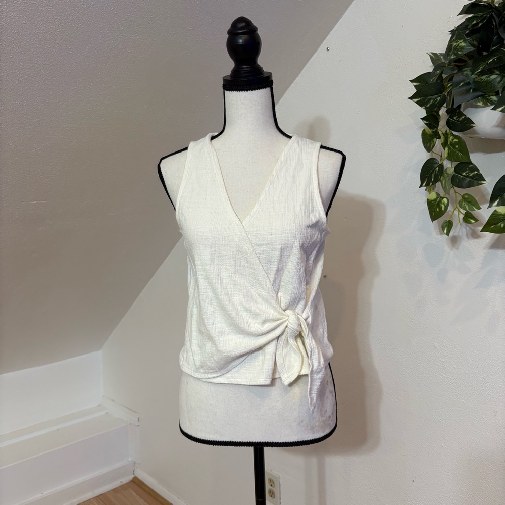 Madewell Texture & Thread White Knotted Wrap Tank Top Size Small
